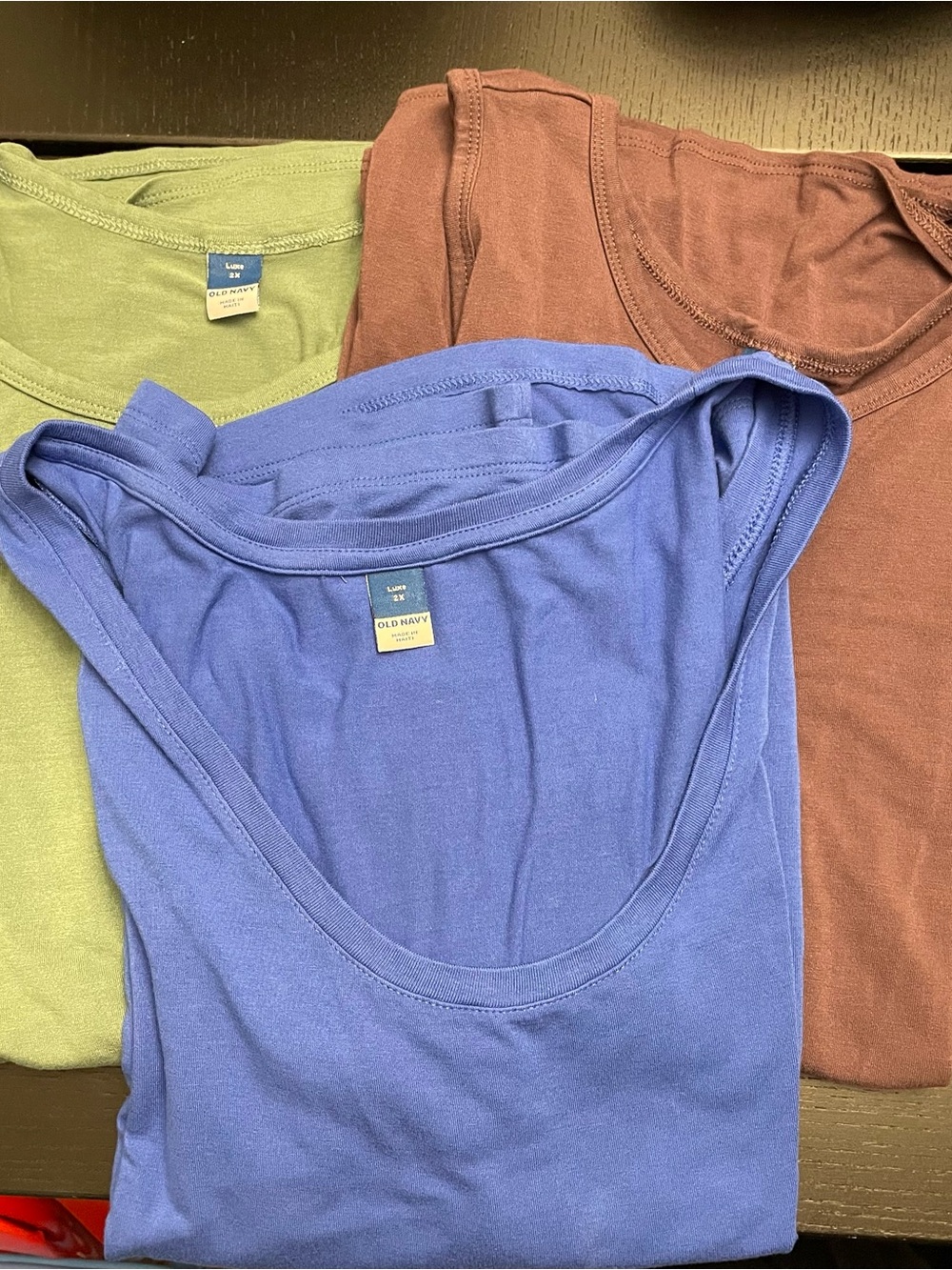 Old Navy Women's Scoop Neck Tank Top Trio - Blue, Olive, Rust
